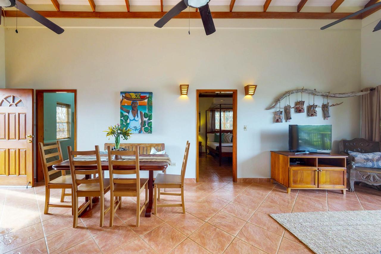 Mirasol Villa Placencia Eksteriør billede